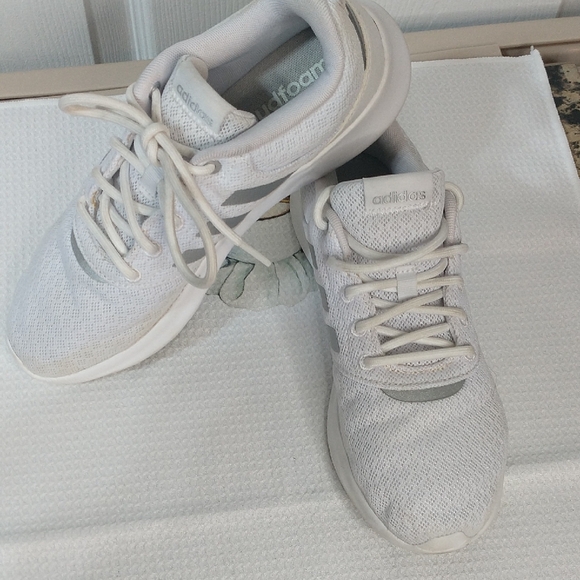 adidas Shoes - Adidas Cloudfoam  "Super" White & Gray Ladies Size 7.5 Running Shoes. VGC. (H&J)